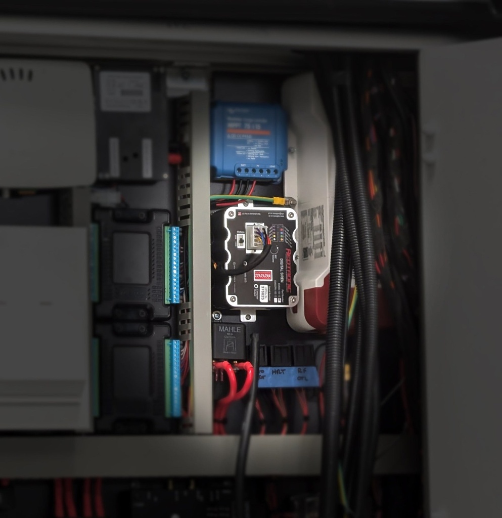 EM500 interne digitale sirene (12V) (Redtronic 5)